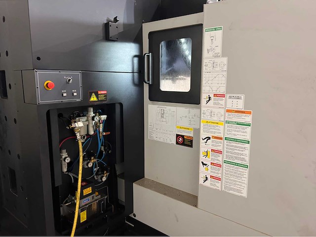 2020 doosan mynx 7500ii cnc universeel machinecentrum - afbeelding 11 van  26