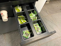 2020 douwe egberts exce touch koffiemachine inclusief koffiemeubel - afbeelding 3 van  11