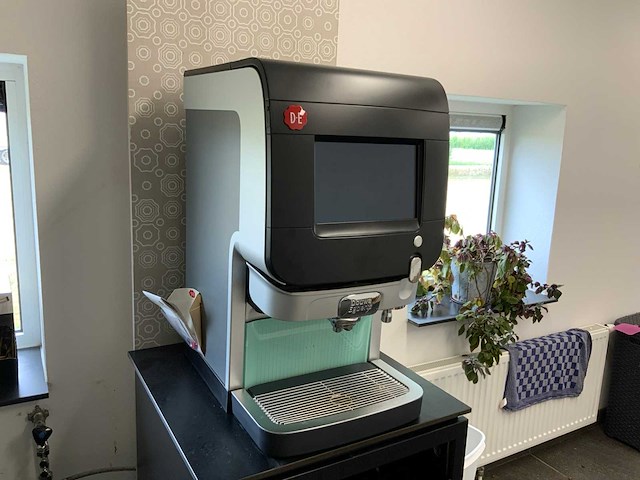 2020 douwe egberts exce touch koffiemachine inclusief koffiemeubel - afbeelding 4 van  11