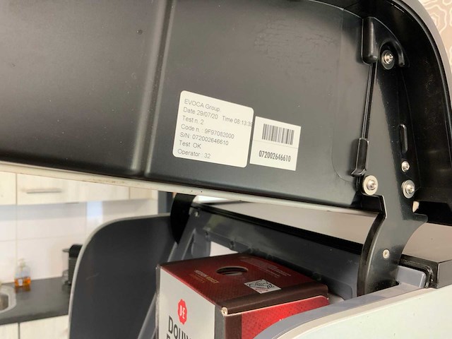 2020 douwe egberts exce touch koffiemachine inclusief koffiemeubel - afbeelding 9 van  11