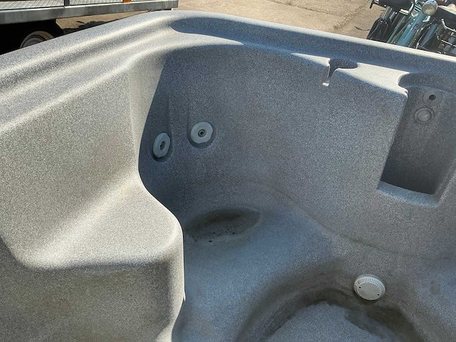 2020 dreammaker 4-personen jacuzzi 600l - afbeelding 8 van  12