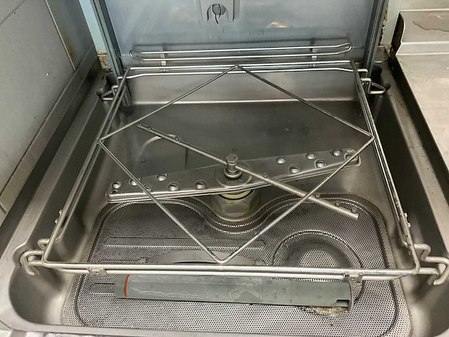 2020 electrolux professional / hakpro ht08 korvenvaatwasmachine - afbeelding 7 van  12