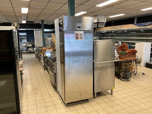 2020 electrolux rex 71ffr remote vrieskast - afbeelding 1 van  8