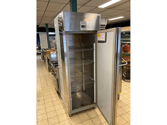 2020 electrolux rex 71ffr remote vrieskast - afbeelding 3 van  8