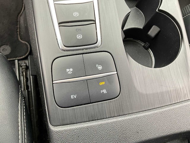 2020 ford kuga 2.5 phev vignale personenauto - afbeelding 10 van  27