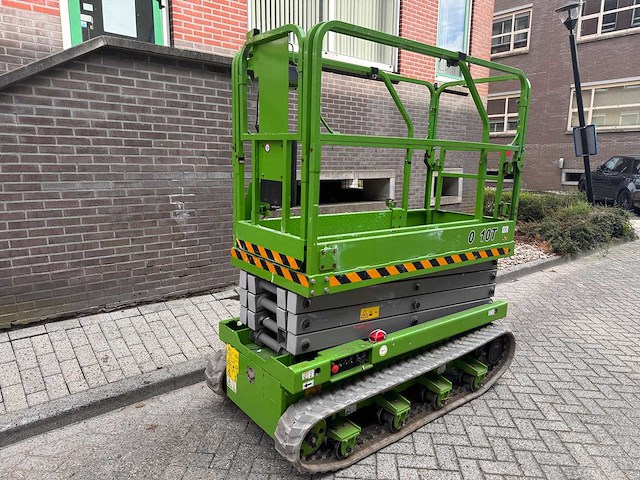 2020 fronteq fs0610t elektrische rups schaarhoogwerker - afbeelding 1 van  17
