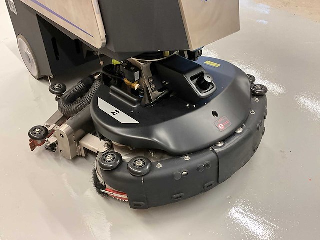 2020 gausium robotics ecobot scrubber 75 vloerreiniger - afbeelding 13 van  15