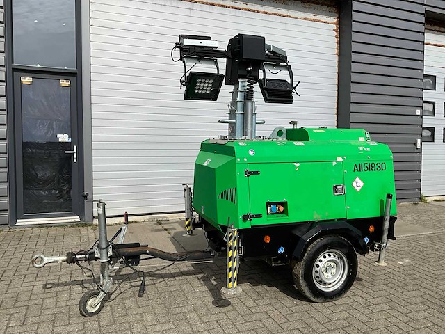 2020 generac vt-hybrid mobiele lichtmast - afbeelding 1 van  10