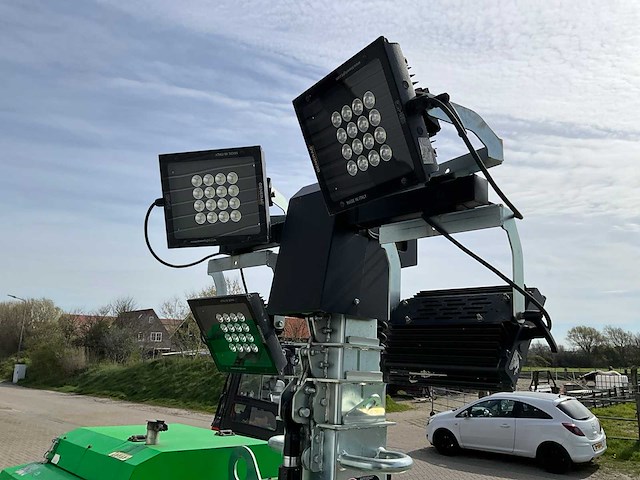 2020 generac vt-hybrid mobiele lichtmast - afbeelding 6 van  10