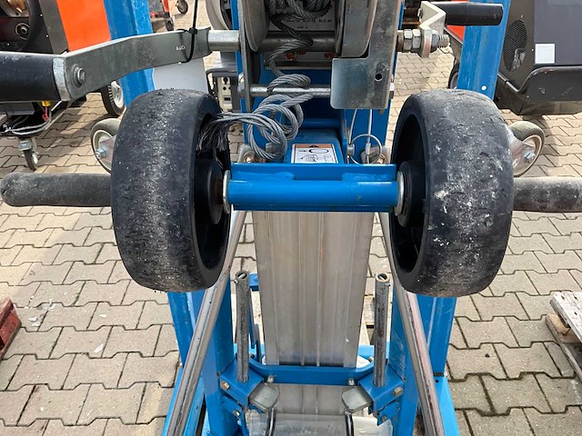 2020 genie sla-20 materiaallift / kanaallift - afbeelding 14 van  16