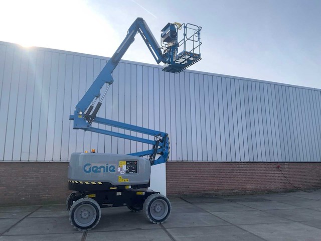 2020 genie z-45 fe / de zelfrijdende kniktelescoophoogwerker - afbeelding 12 van  27