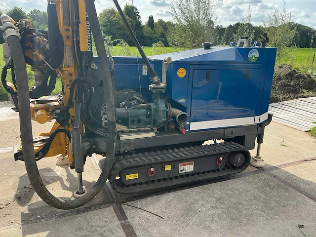 2020 geotec rotomax m rupsboormachine met buizenmanipulator - afbeelding 12 van  69