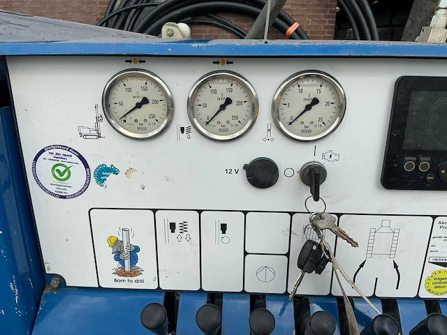 2020 geotec rotomax m rupsboormachine met buizenmanipulator - afbeelding 11 van  69