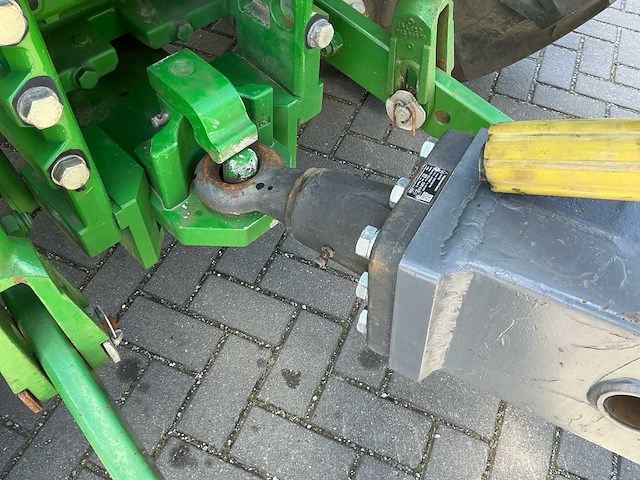2020 getrokken vacuümtank / slibtank met hyva kipsysteem en vacuümpomp - afbeelding 26 van  47