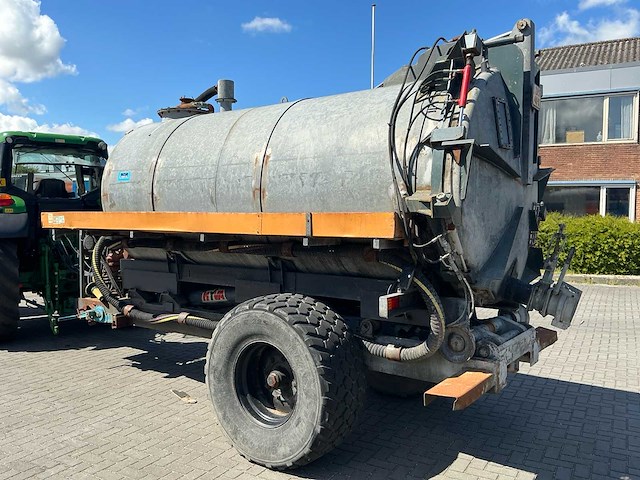 2020 getrokken vacuümtank / slibtank met hyva kipsysteem en vacuümpomp - afbeelding 46 van  47