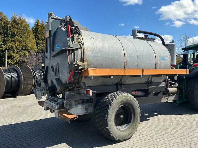 2020 getrokken vacuümtank / slibtank met hyva kipsysteem en vacuümpomp - afbeelding 34 van  47