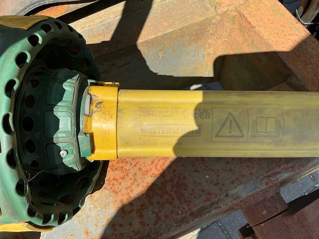 2020 getrokken vacuümtank / slibtank met hyva kipsysteem en vacuümpomp - afbeelding 20 van  47