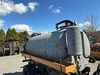 2020 getrokken vacuümtank / slibtank met hyva kipsysteem en vacuümpomp - afbeelding 32 van  36