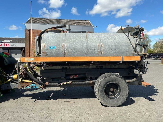 2020 getrokken vacuümtank / slibtank met hyva kipsysteem en vacuümpomp - afbeelding 34 van  36