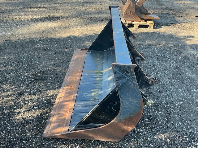 2020 giant pb-i-1750-s-z puinbak met inlegvel - afbeelding 2 van  4