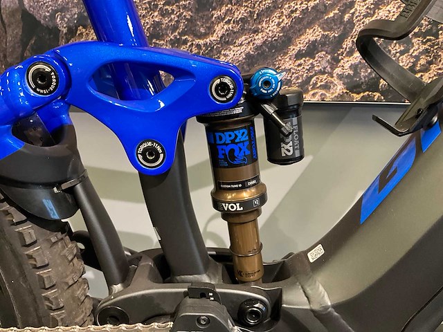 2020 giant trance e+ elektrische mountainbike - afbeelding 4 van  16