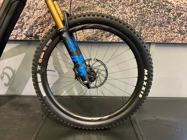 2020 giant trance e+ elektrische mountainbike - afbeelding 9 van  16