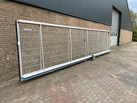 2020 heras aluminium elektrische schuifpoort 7.00m doorgang - afbeelding 2 van  5
