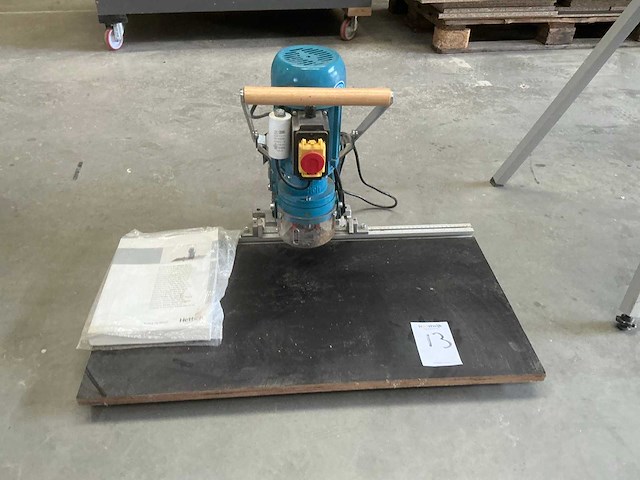 2020 hettich bluemax mini 2/6 beslagfreesmachine - afbeelding 2 van  4