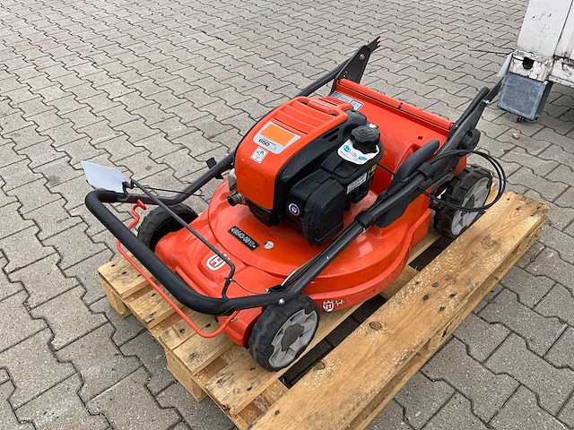 2020 husqvarna lc253s grasmaaier - afbeelding 1 van  12