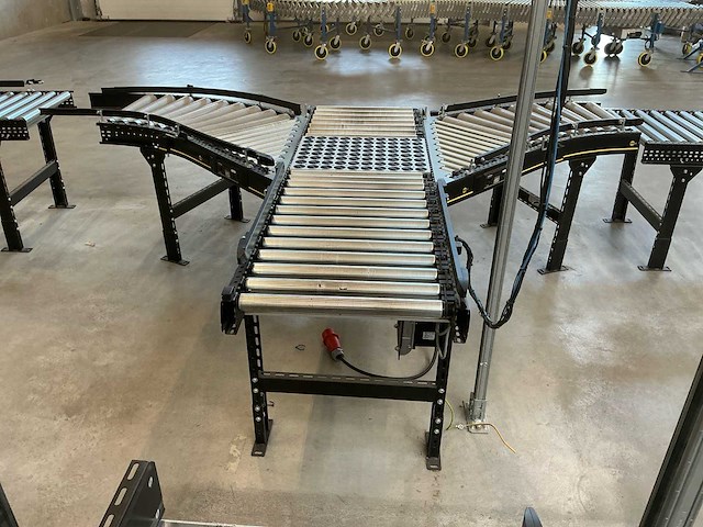 2020 interroll multicontrol diverter met rollenbanen (electrisch aangedreven) (4x) - afbeelding 4 van  17