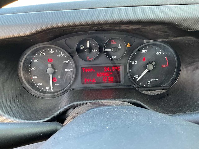 2020 iveco daily 35-140 open bakwagen - afbeelding 13 van  32
