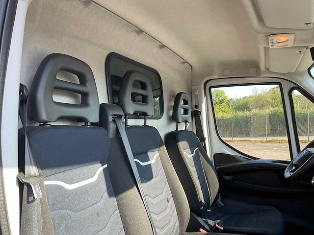 2020 iveco daily is35cc2aa bestelbus - afbeelding 14 van  25