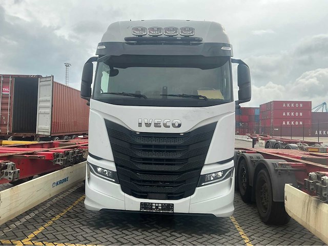 2020 iveco tr4x trekker (74113-1467) - afbeelding 12 van  31