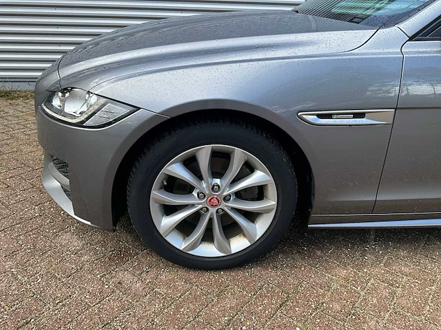 2020 jaguar xf sportbrake 2.0d cheq. flag personenauto - afbeelding 9 van  29