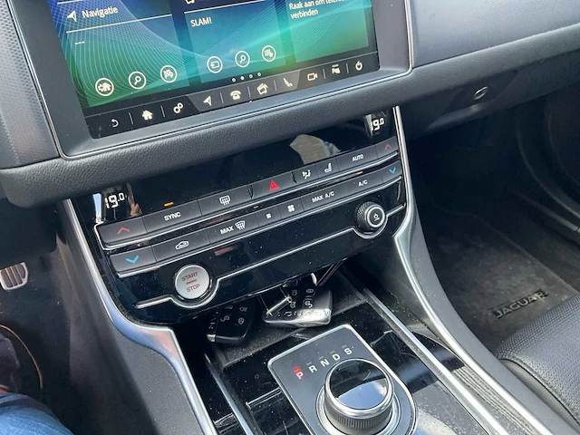 2020 jaguar xf sportbrake 2.0d cheq. flag personenauto - afbeelding 3 van  29