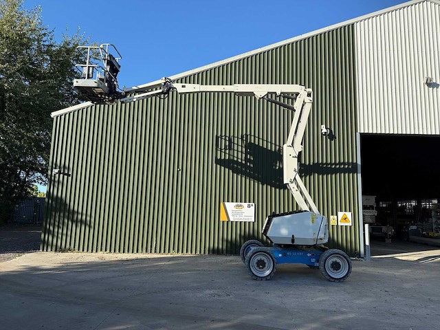 2020 jlg h340aj hybride knikarm hoogwerker - afbeelding 16 van  21
