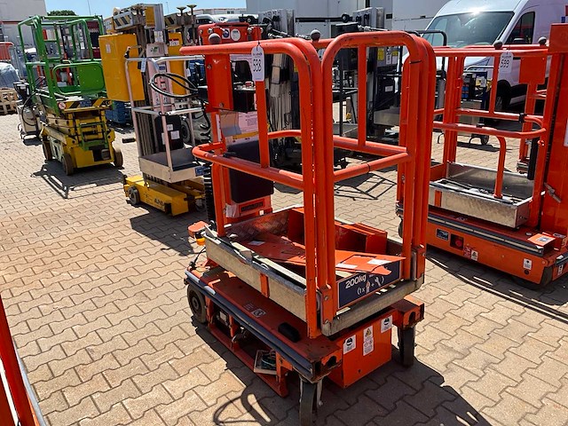 2020 jlg power towers nano sp personenlift - afbeelding 1 van  15