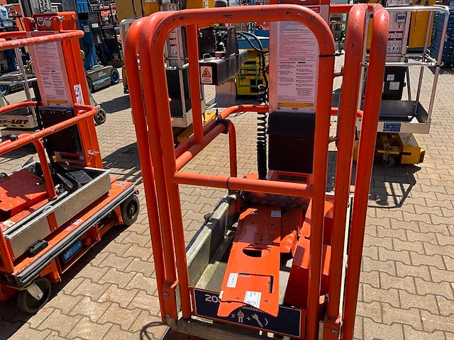 2020 jlg power towers nano sp personenlift - afbeelding 11 van  15