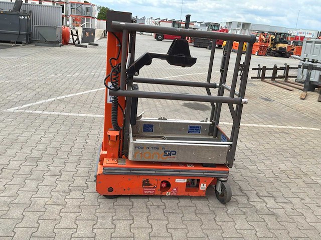 2020 jlg power towers nano sp plus personenlift - afbeelding 16 van  18