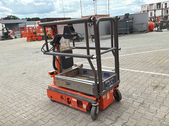 2020 jlg power towers nano sp plus personenlift - afbeelding 17 van  18