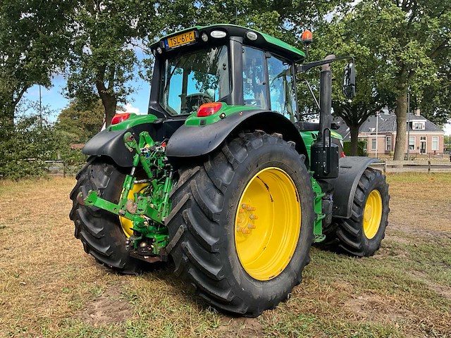 2020 john deere 6155m vierwielaangedreven landbouwtractor - afbeelding 43 van  46