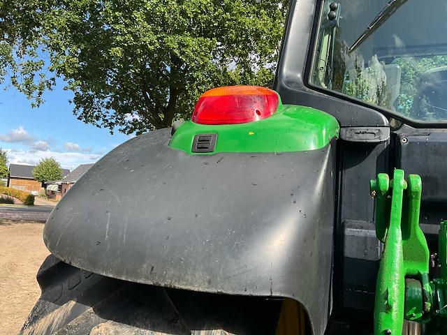 2020 john deere 6155m vierwielaangedreven landbouwtractor - afbeelding 17 van  44
