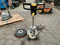 2020 kärcher bds34/150c classic vloerreiniger - afbeelding 3 van  5