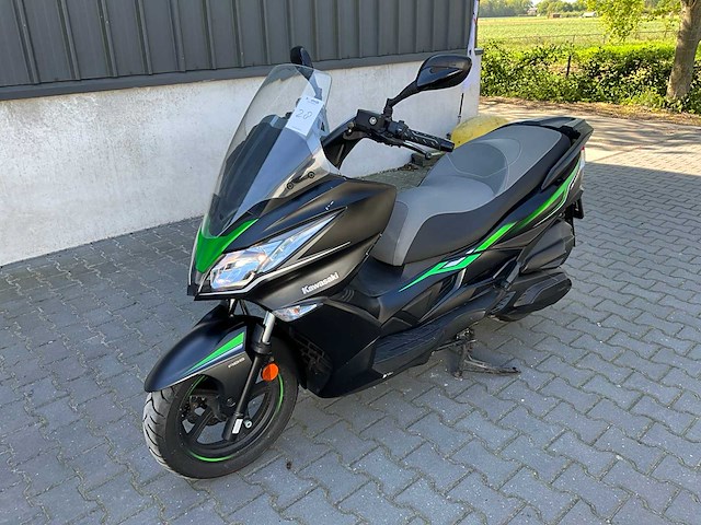 2020 kawasaki j300 motorfiets - afbeelding 1 van  7