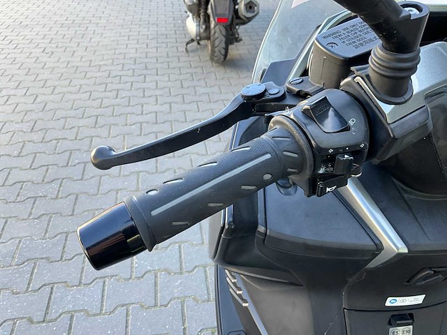 2020 kawasaki j300 motorfiets - afbeelding 13 van  14