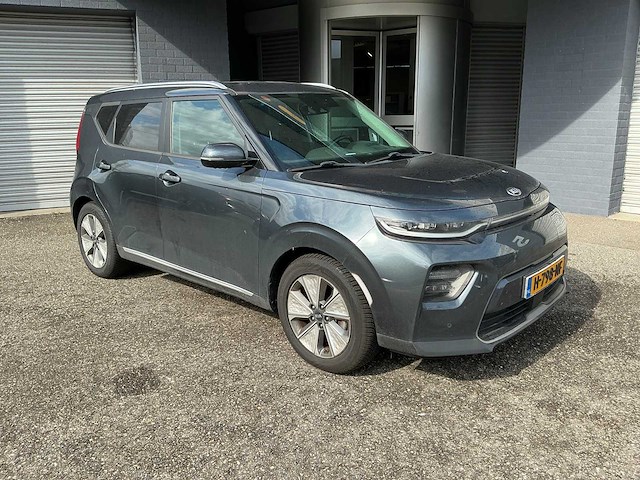 2020 kia e-soul executiveline 64 kwh personenauto - afbeelding 12 van  41