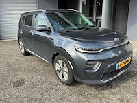2020 kia e-soul executiveline 64 kwh personenauto - afbeelding 41 van  41