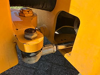 2020 knikmops 130 shovel - afbeelding 8 van  24