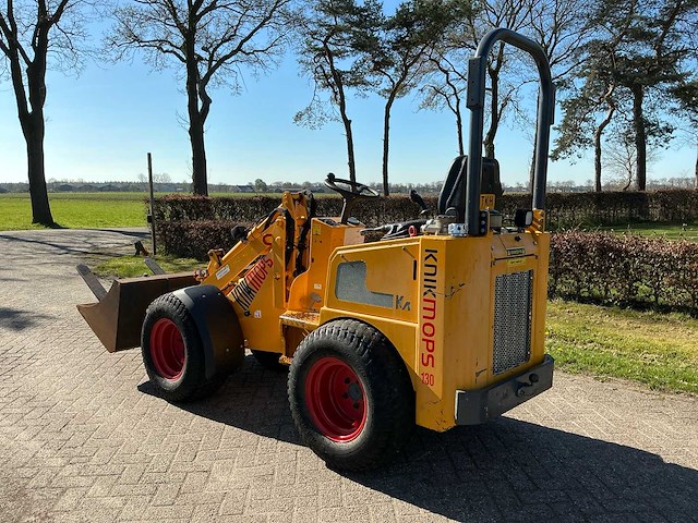 2020 knikmops 130 shovel - afbeelding 18 van  24