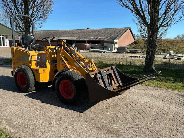 2020 knikmops 130 shovel - afbeelding 16 van  18